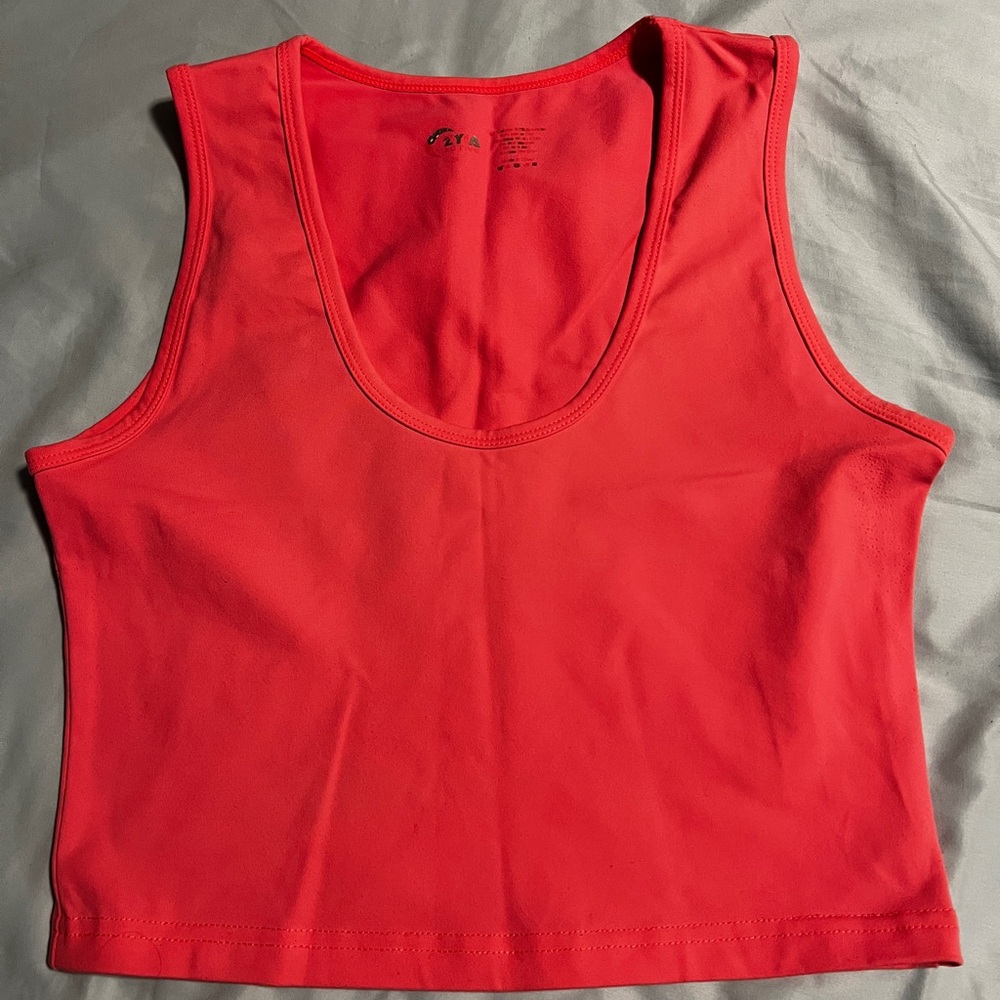 Zyia flamingo stronger tank